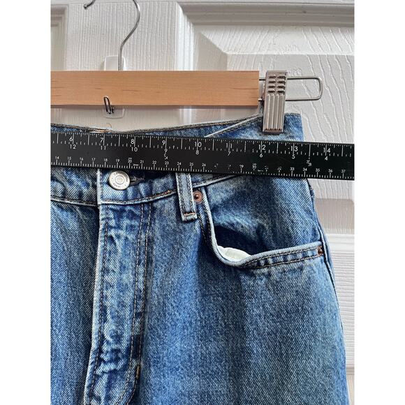 Reformation Karli High Rise Relaxed Tapered Jeans Size 26x29 - Picture 4 of 9